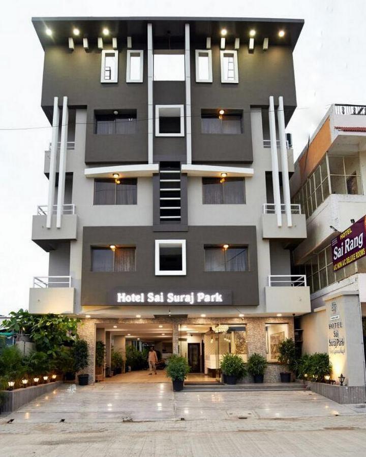 Hotel Sai Suraj Park Shirdi Bagian luar foto
