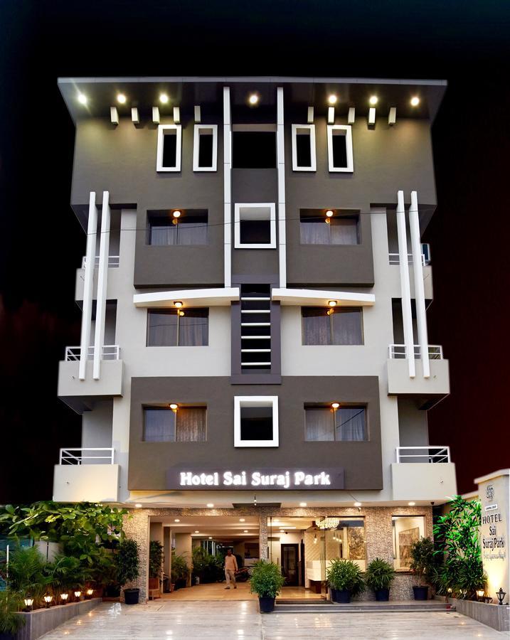 Hotel Sai Suraj Park Shirdi Bagian luar foto