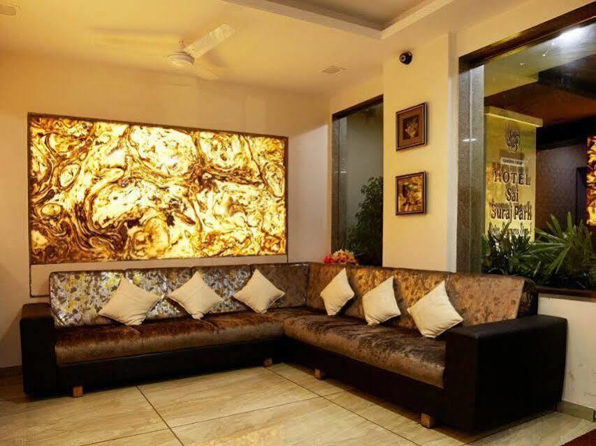 Hotel Sai Suraj Park Shirdi Bagian luar foto